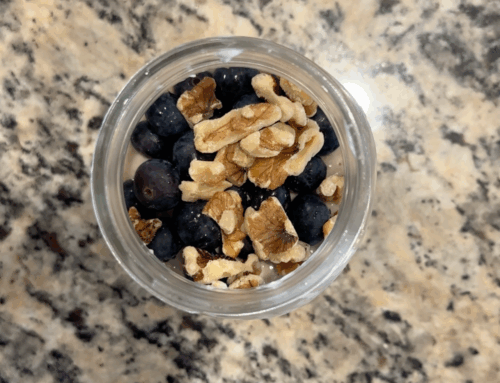 Chilled Banana-Berry Oats